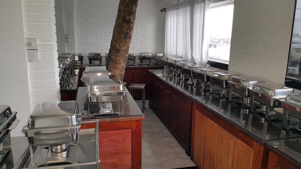 Goviyapana Beach Hotel Ahangama Eksteriør billede